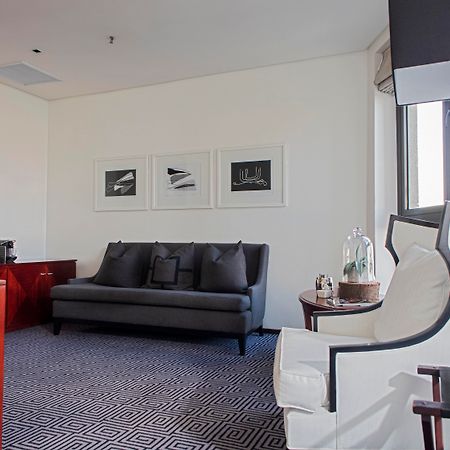 Davinci Hotel On Nelson Mandela Square Johannesburgo Exterior foto
