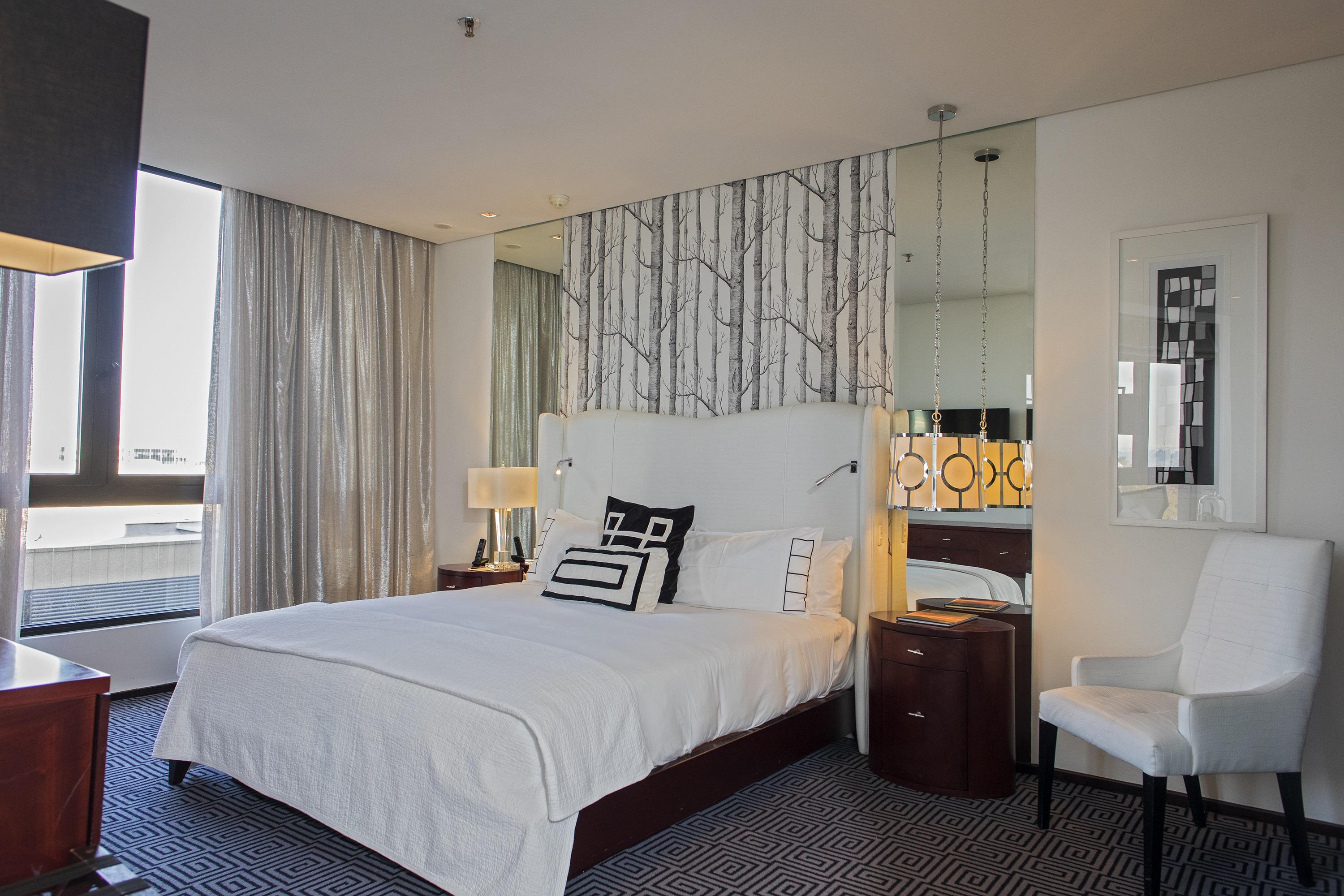 Davinci Hotel On Nelson Mandela Square Johannesburgo Exterior foto