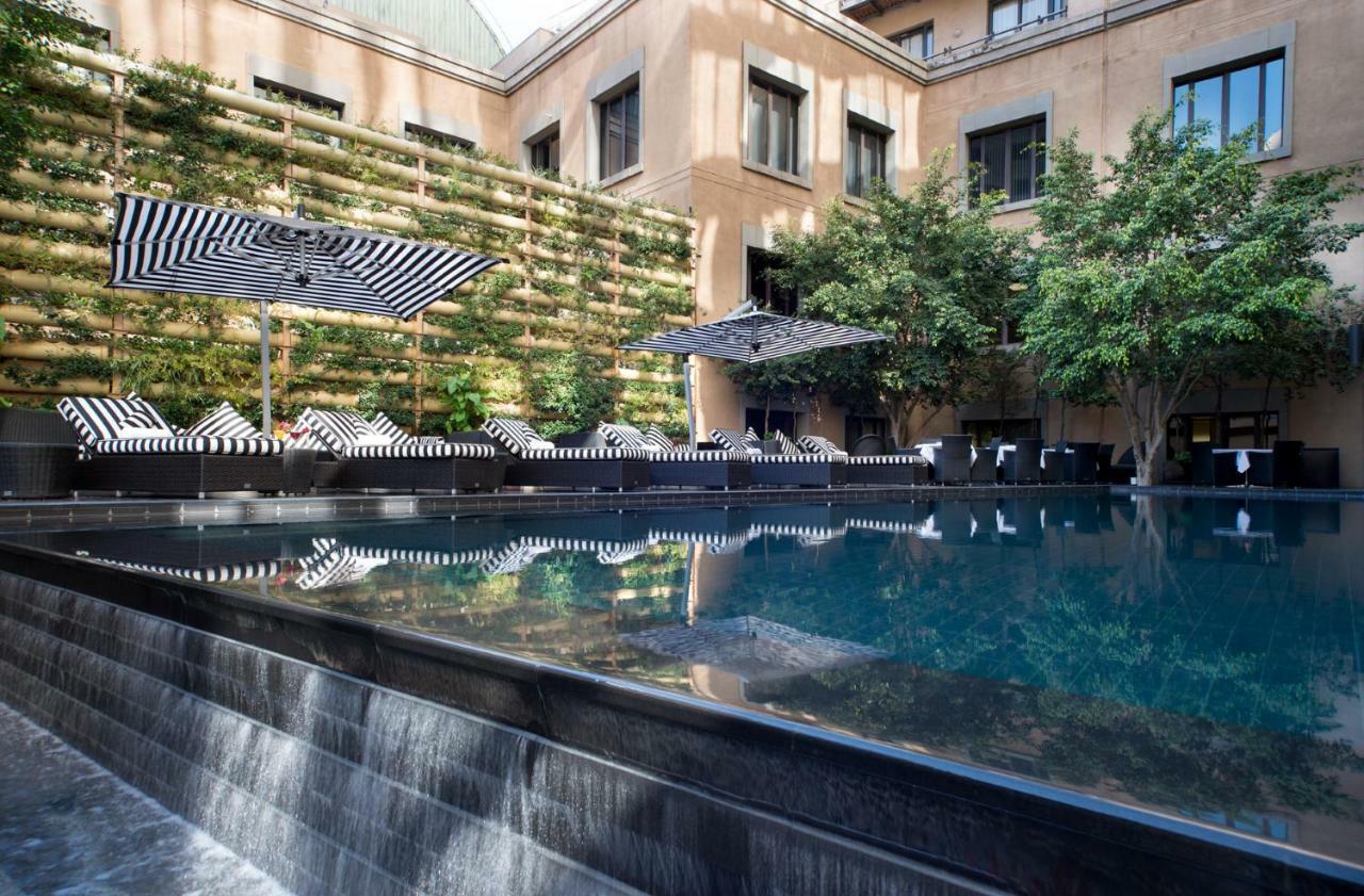 Davinci Hotel On Nelson Mandela Square Johannesburgo Exterior foto
