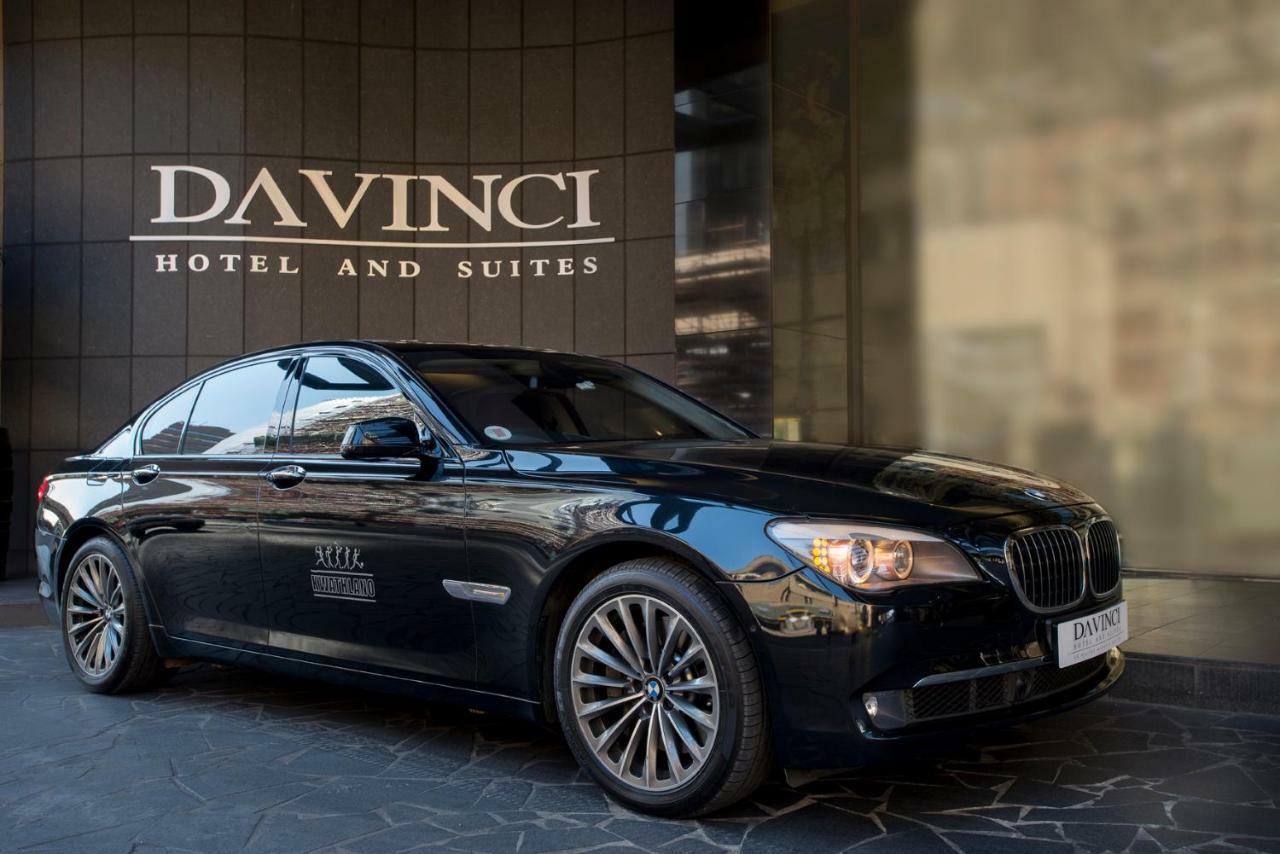 Davinci Hotel On Nelson Mandela Square Johannesburgo Exterior foto